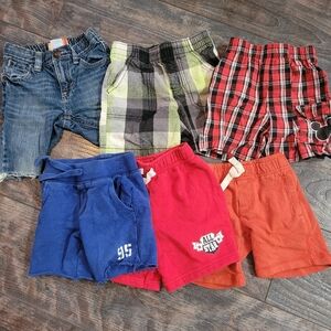 Lot Of 12 Boy Shorts 2T